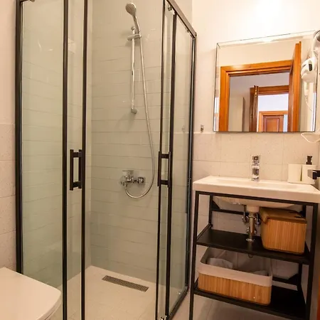 Cozy Apartment In Kaleici With A Private Terrace 아파트 *