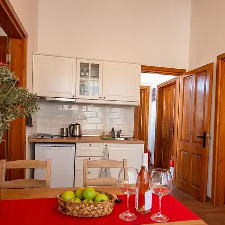 Cozy apartment in Kaleiçi with a private terrace * Antália